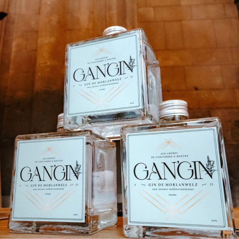 Gin with mint and cucumber flavors